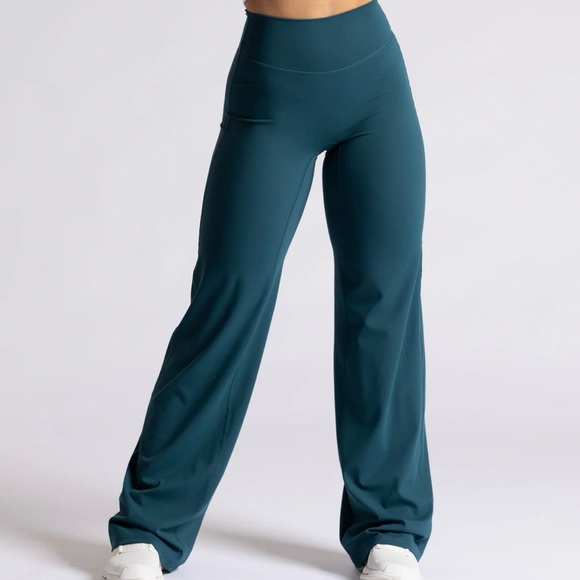 P'tula Pants - Ptula 365 Straight Leg Pants 35” inseam